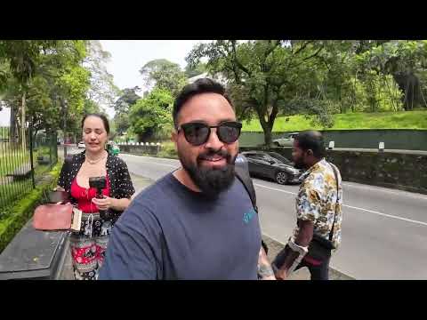 Travelwithchris Meets Police Officers in Kandy, Sri Lanka 🇱🇰