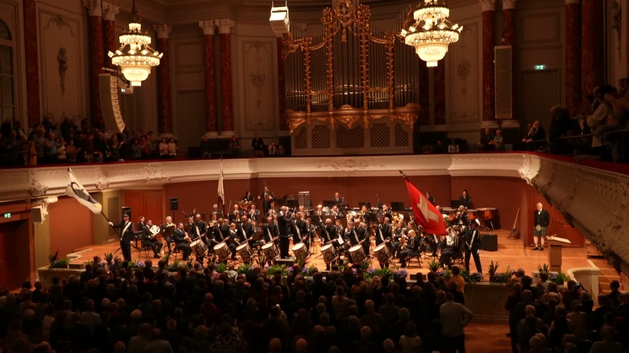 Polizeimusik Basel - Basler Marsch (Willy Haag)