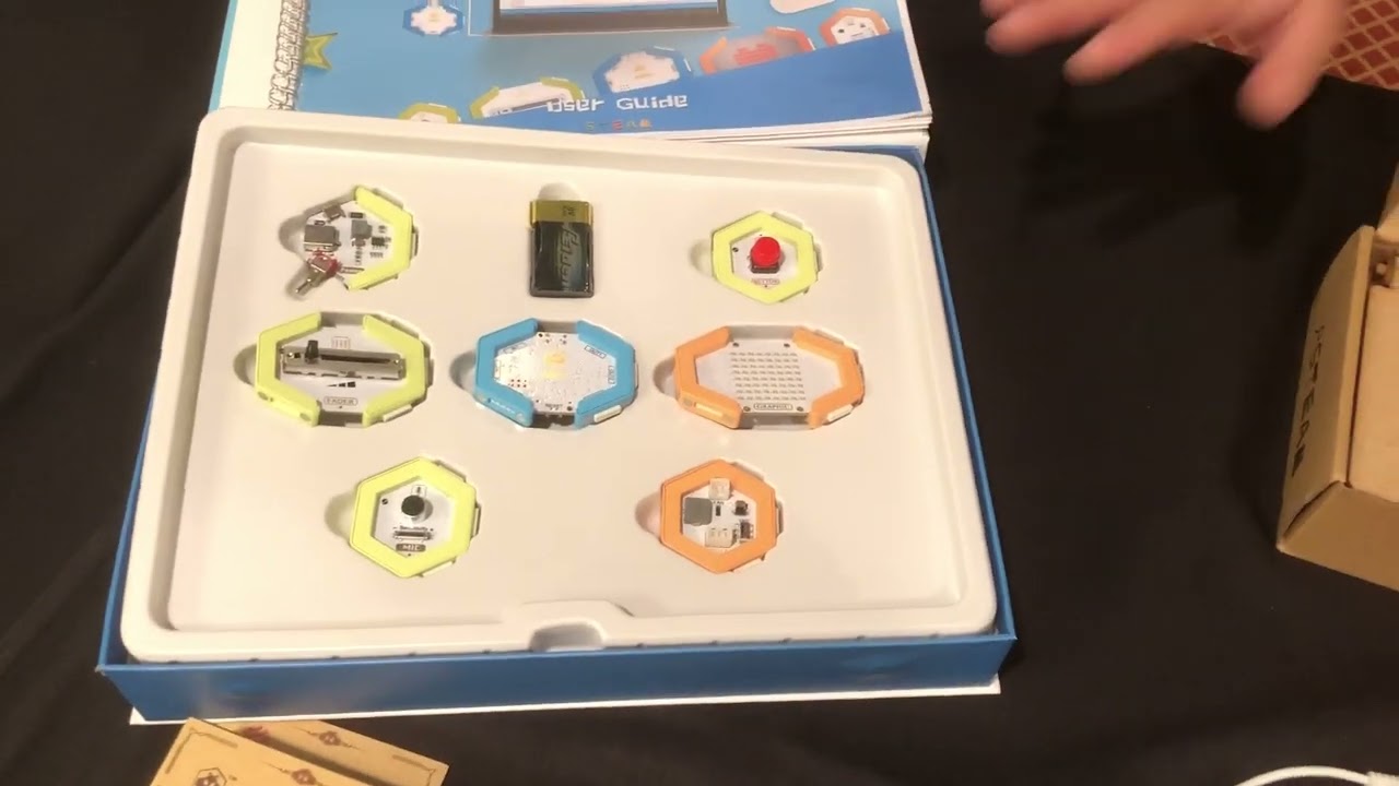 CES2018: Some fun STEM kits at the Chinese press event