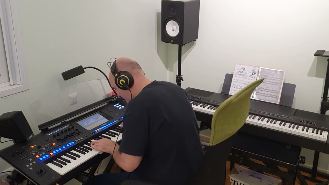 Dana International - Diva [Yamaha Genos Cover]