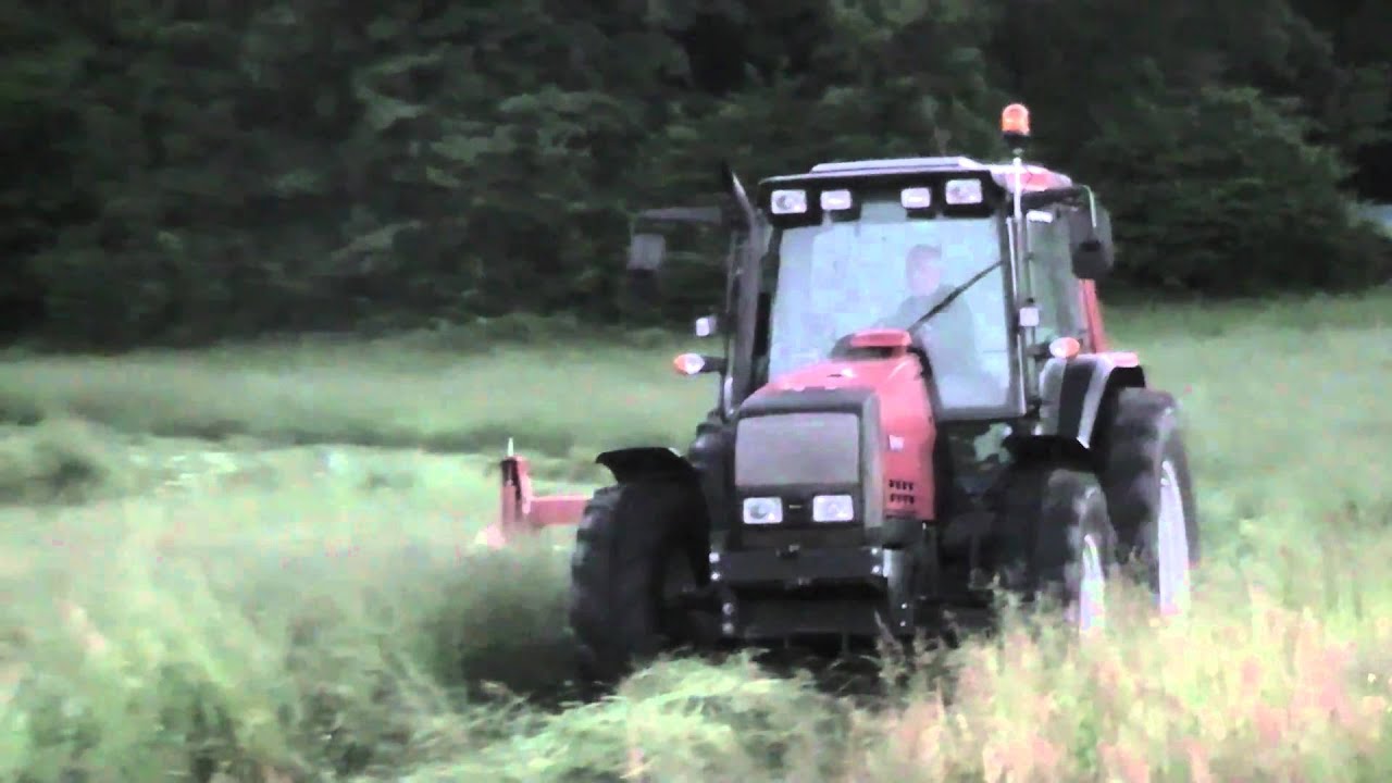 Valtra 6250 med JF 2800
