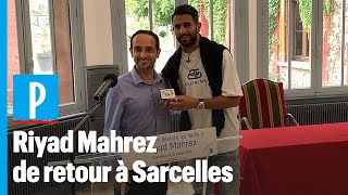 Sarcelles : le champion d'Afrique Riyad Mahrez reçoit la médaille de la ville