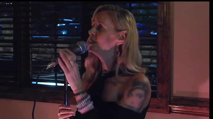 Jenifer Kinder  - Live at Mimmos
