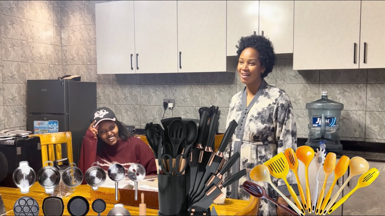 Nelly afashije Micky gufungura impano bamuhaye mubukwe kuri camera 💕