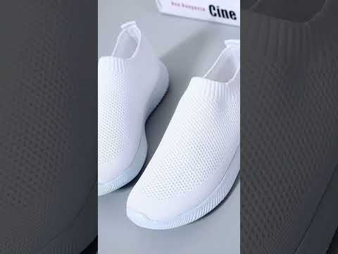 أول شي بنطلون ثاني شي الشوز تالت شي اتيشيرت اغنيه اليوم العيد اليوم العيد 