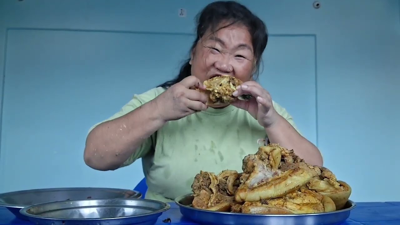 BOILED PORK SOLO MUKBANG -BINITA RAI MAGAR