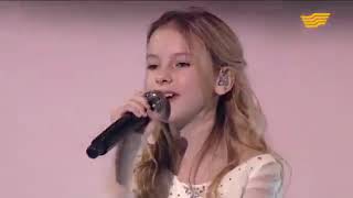 Daneliya Tuleshova ÐÐ°Ð½ÑÐ»Ð¸Ñ Ð¢ÑÐ»ÐµÑÐ¾Ð²Ð°   All I want for Christmas is you Mariah Carey co