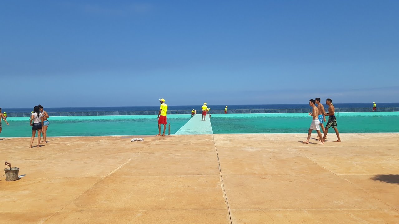 الافتتاح الرسمي لأكبر مسبح بأفريقيا والثالث عالميا 🏊‍♂️ ب 10دراهم فقط