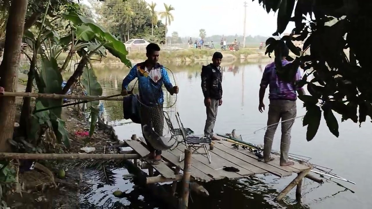 Go Fishing Together And Enjoy The Morning Air On A Beautiful Day 6