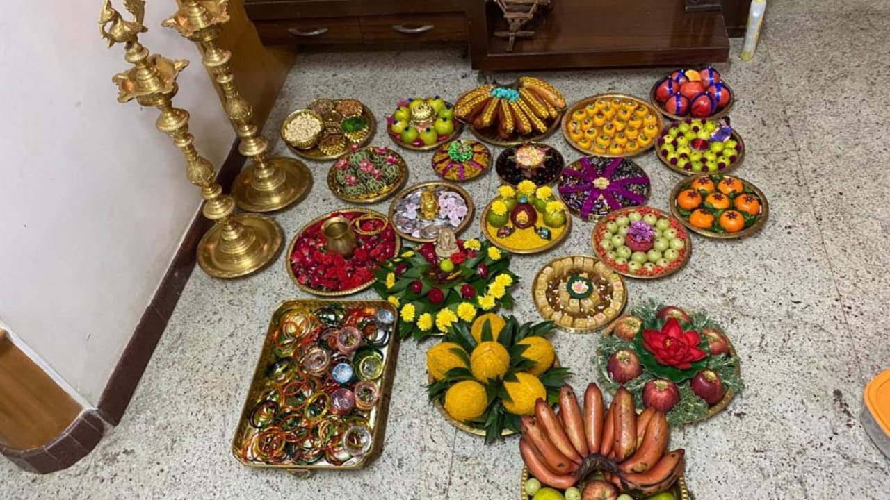 அழகான வளைகாப்பு சீர் தட்டு அலங்காரம் | Baby Shower Plate Decoration | சீர்வரிசை தட்டு பொருட்கள்