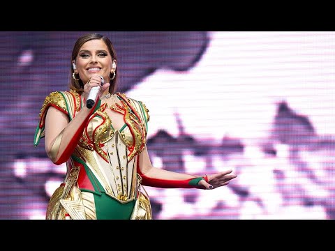 NELLY FURTADO - LOVE BITES (LIVE)