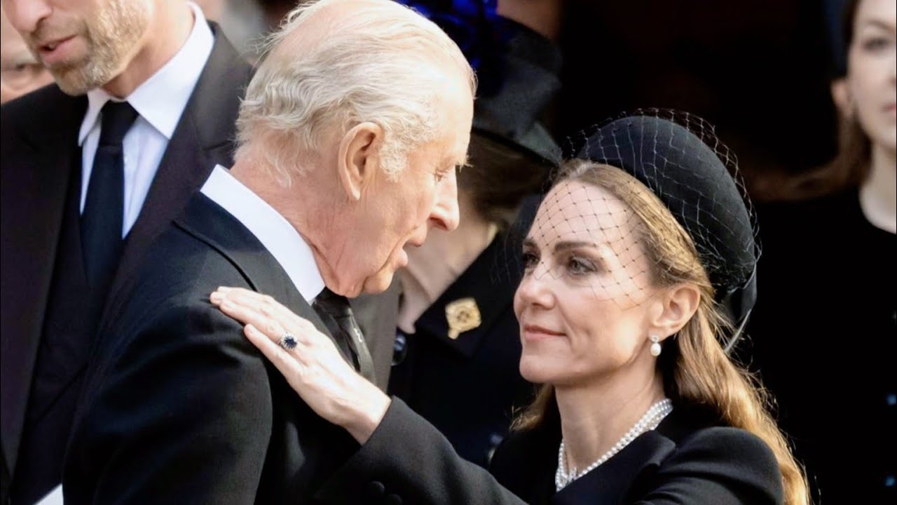 Кейт Миддлтон принимает мудрое решение поддержать монархию короля Карла