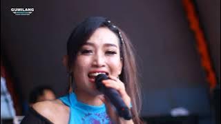 OJO NGUBER WELASE RIA ANDIKA AMELIA DAMARWULAN NGRAMBE, ANNIVERSARY ONE FINGERS KE 15 TH