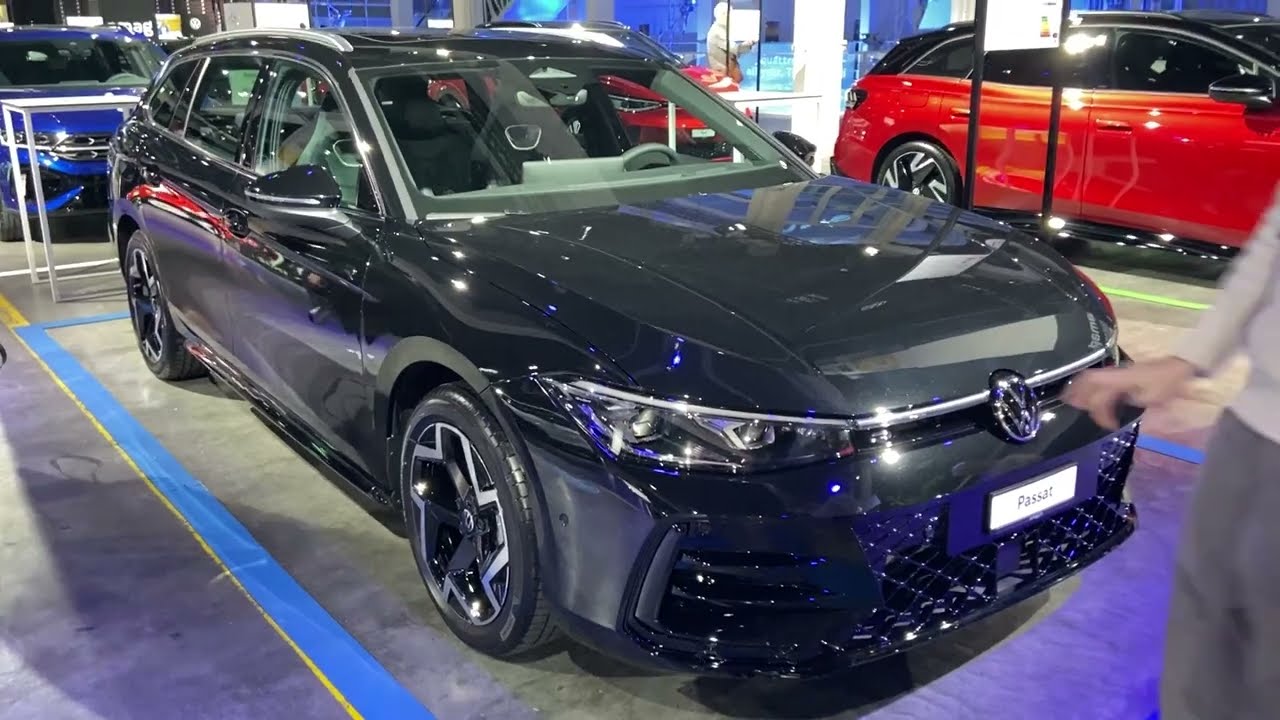 VW Passat Variant Allroad NF R-Line (2025) – Interior & Exterior | Auto Zürich 2025