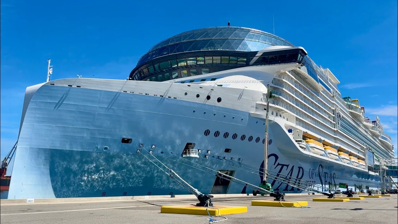 6 Ships Docked in Port Canaveral!