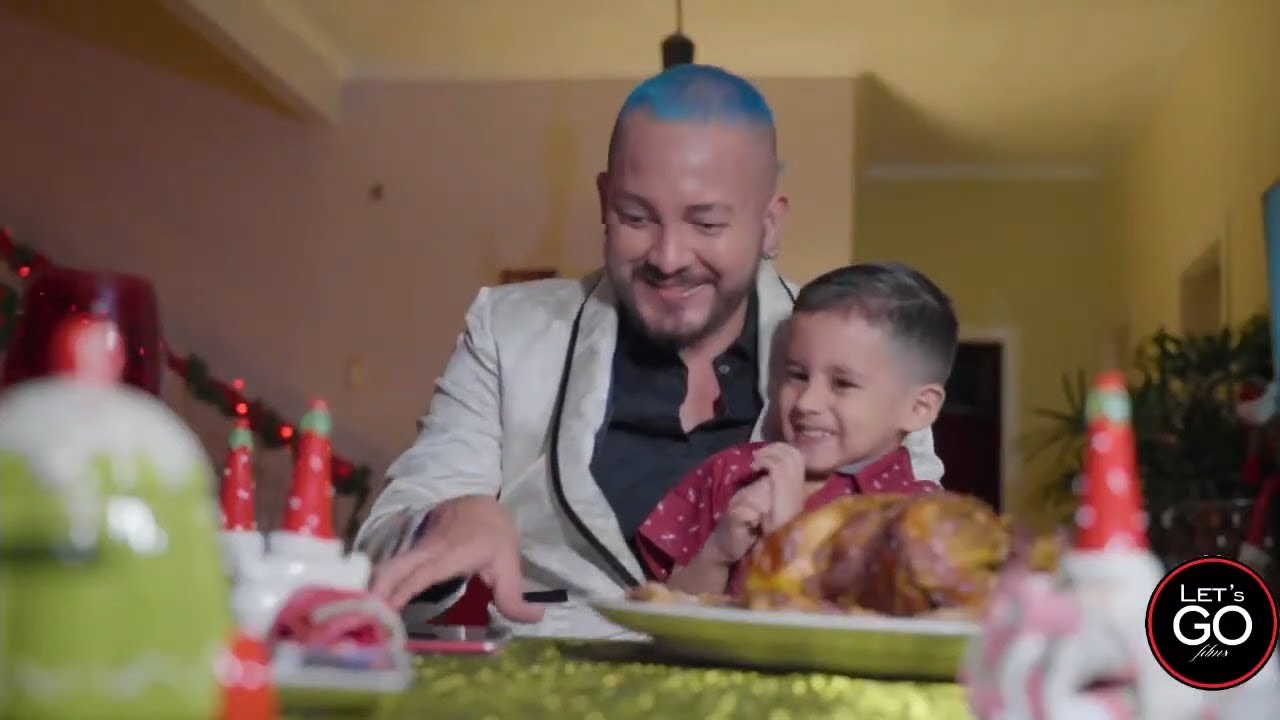 VIDEO NAVIDEÑO 2020 - CALIENTITOS TV - YouTube