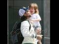 Russell Crowe with Charlie:sweet father!!!!