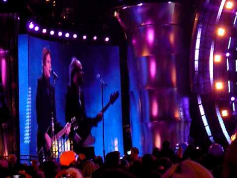 Roxette - Dressed For Success, Warsaw 31.12.2010 - YouTube Dora3112006Seba