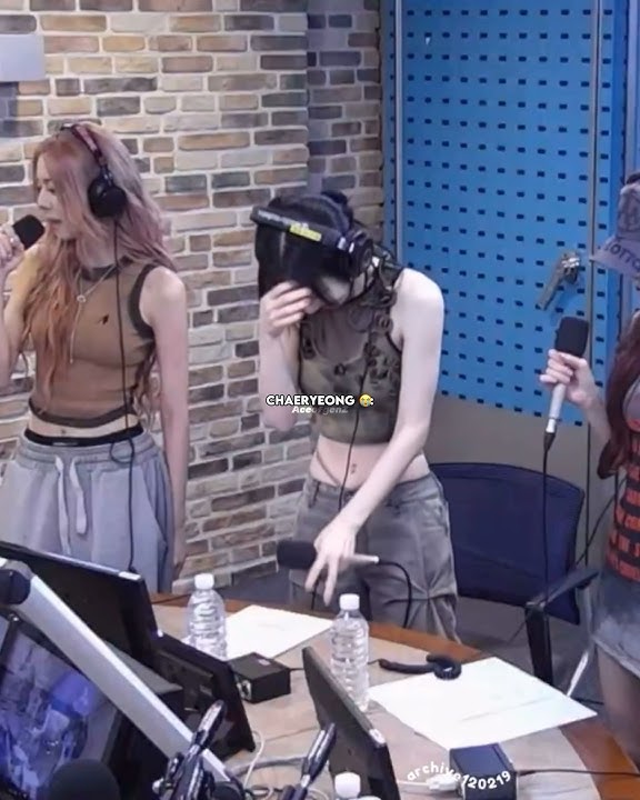 Chaeryeong voice too adorable when it’s clear 😭 #itzy #midzy #chaeryeong #yuna #ryujin #yeji #lia