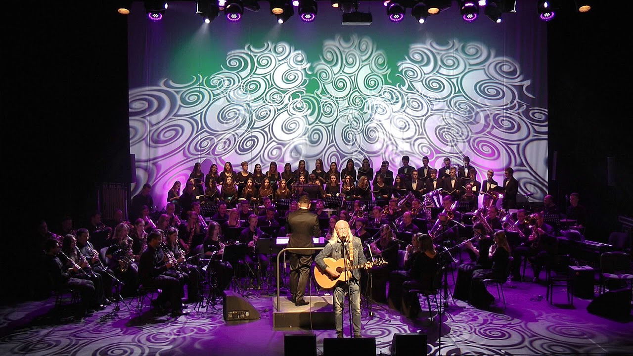 Bardzo smutna piosenka retro - Gwiazdy dla Autyzmu - Andrzej Sikorowski i Orkiestra Wieniawa