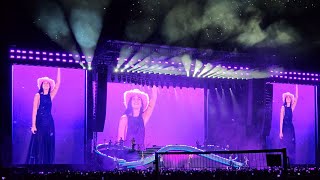Fan video of Dua Lipa - Estadio Nacional, Santiago de Chile. 12/11/2025