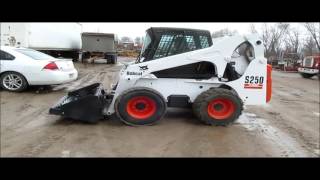 2004 Bobcat S250 skid steer for sale | no-reserve Internet auction April 14, 2016