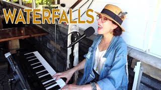 Waterfalls (TLC live loop cover) by Allison Stella screenshot 1