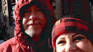 Live from frigid downtown Gatlinburg