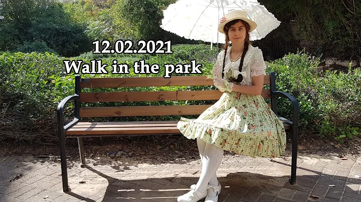 Country lolita's walk in the park