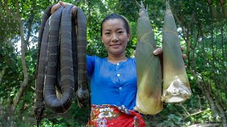 Giant Snake Soup - Delicious Big Python Boil For Food | Living And Cooking