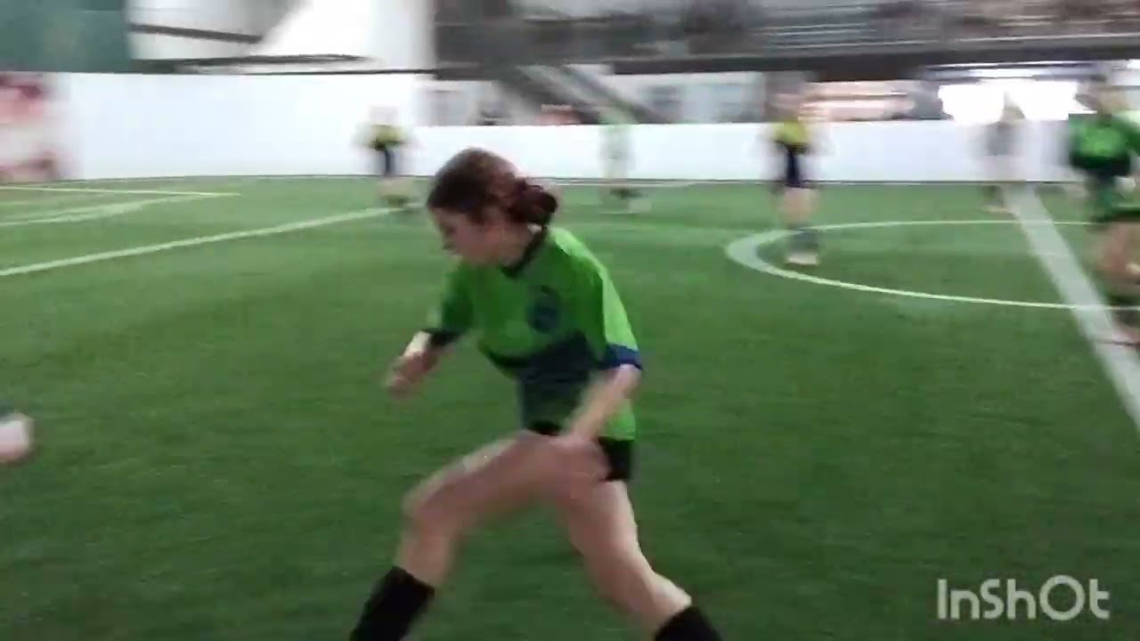 Synergy HS Women-Team Green (5) verse Fox Cities Freaks (4)