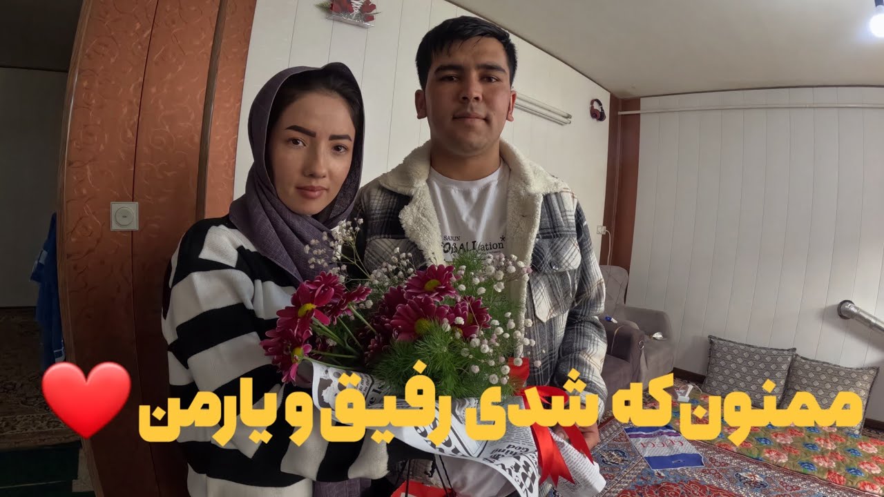 امروز شکیبا جان را سوپرایز کردم تحفه کوچگ من و خوش حالی شکیبا 🥰 دوستتت دارم خانم قشنگم ❤️