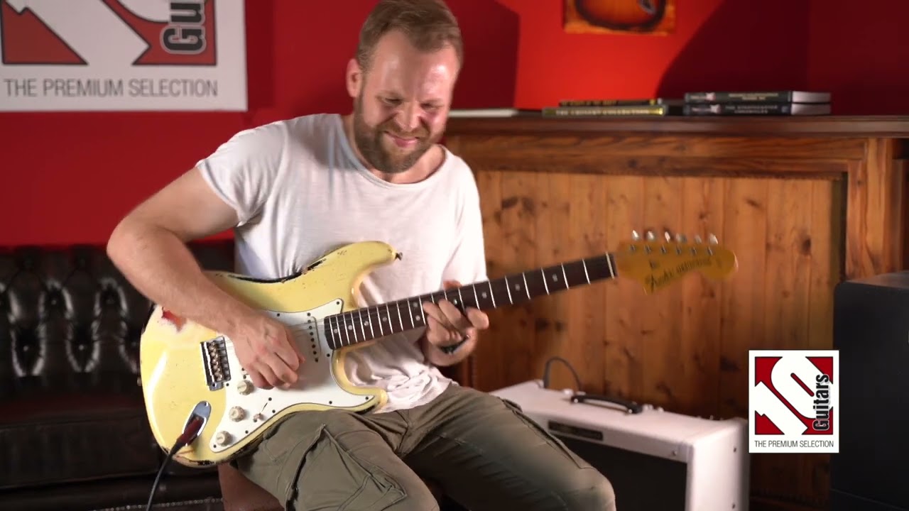 2021 Fender Stratocaster 68 Heavy Relic Aged Vintage White over 3 Color Sunburst | Guitar Demo