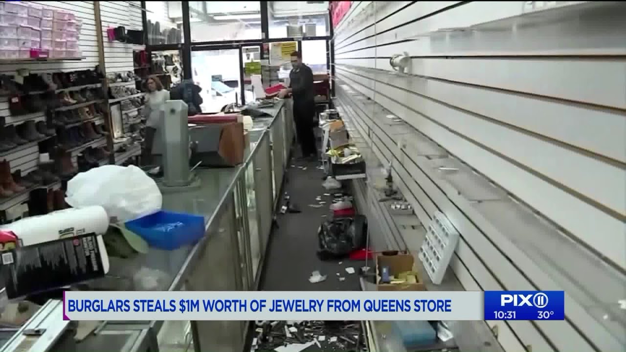 Burglars steal $1 million worth of jewelry from Queens store - YouTube
