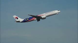 Malaysian MH122 Airbus A330 941neo 9M MNJ 34L SYD KUL 9 9 26