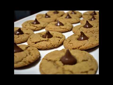 {quick & easy} Peanut Butter Chocolate Cookies