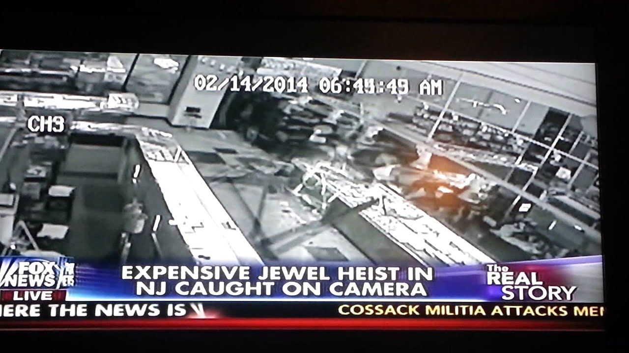 Jewel Thieves Caught on Camera - YouTube