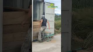У Киргизстані збіжжя переробляють українським жорновим млином The Miller