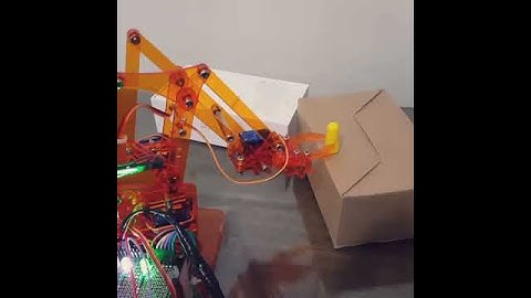 아두이노로 제작한 로봇팔