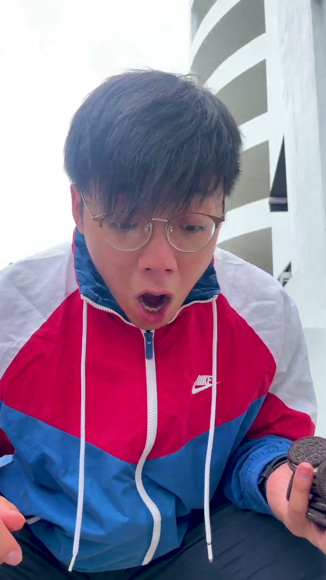 Picking OREOS Be Like... #shorts #mingweirocks