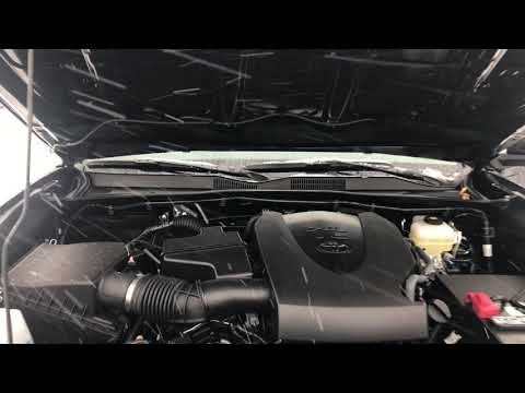 Toyota Tacoma – Adding refrigerant - YouTube