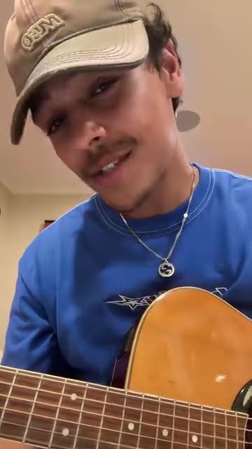 Emotional cover of Ed Sheeran's Photograph 💔  #Photograph #EdSheeran #Shorts #CoverSong #ViralMusic