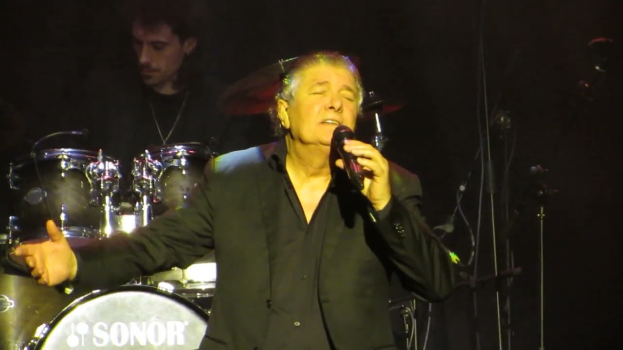 PENAS Y ALEGRIAS DEL AMOR. FRANCISCO. TEATRO OLIMPIA 16/2/2027