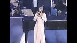 LOVE IS ALL - CC - Yanni - Vann Johnson (subtitles EN and BR)
