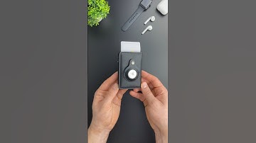 Premium wallet with built-in AirTag.