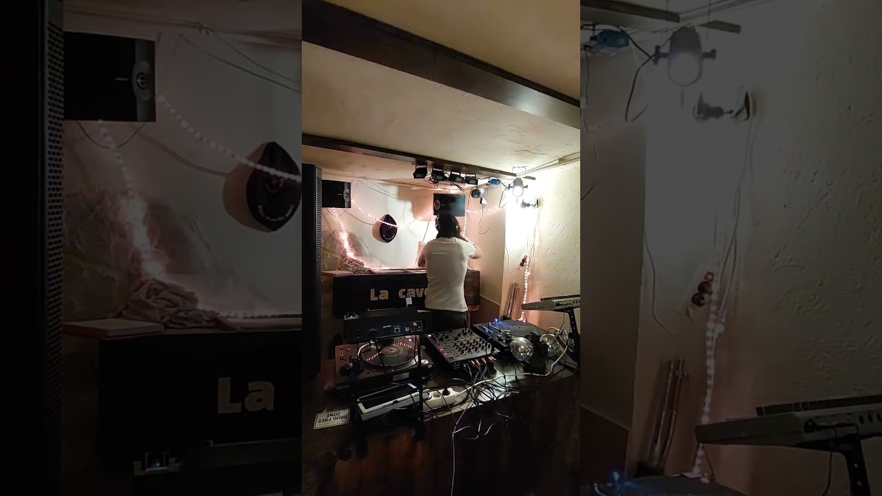 dj César Calvo "la caverna "