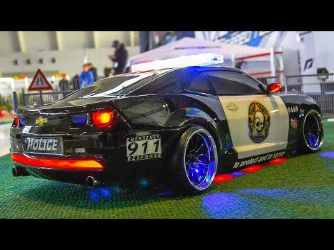 RC MODEL DRIFT CARS IN MOTION!! RC CHEVROLET CAMARO POLICE DRIFT