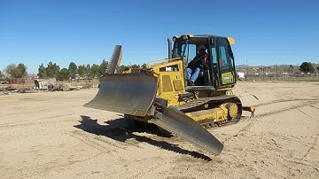 CAT D4 Dozer Start Up Procedures by Gabriel Barraza