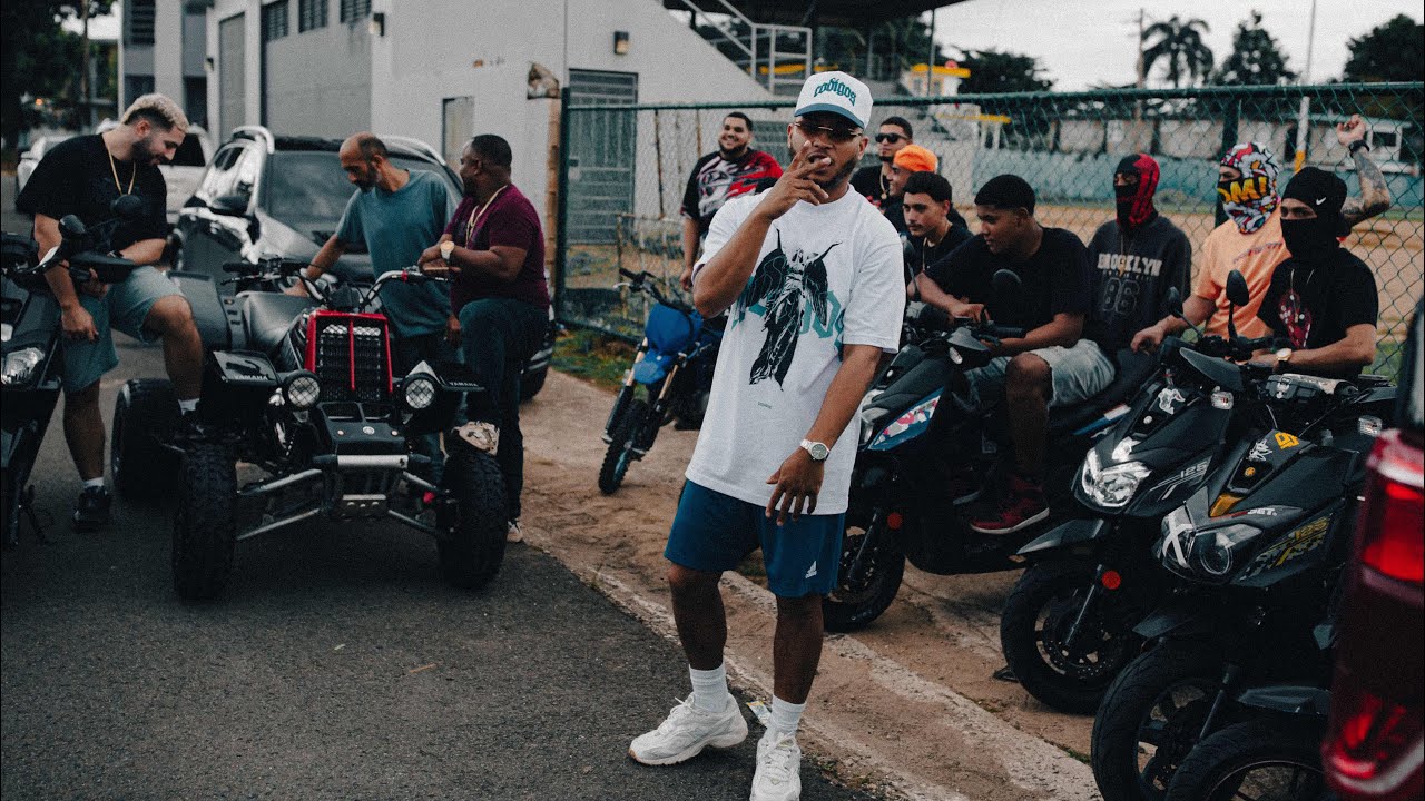 Watch Kennoly Wheeleo prod. Naiky (Video Oficial) on YouTube