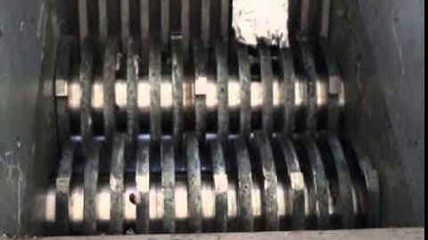 Computer hard drive shredder